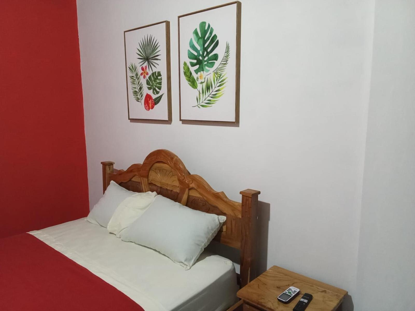 Oceans Hostal ซานตากาตาลีนา ภายนอก รูปภาพ