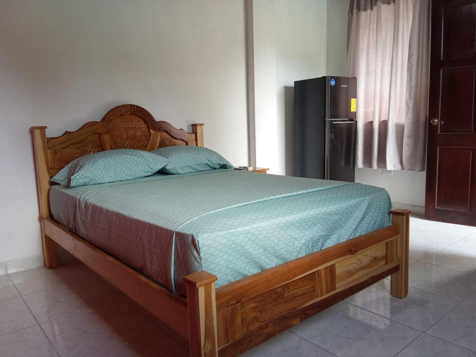 Oceans Hostal ซานตากาตาลีนา ภายนอก รูปภาพ
